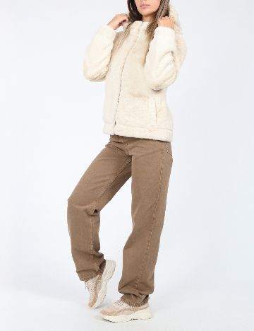 Jacheta Zara, crem
