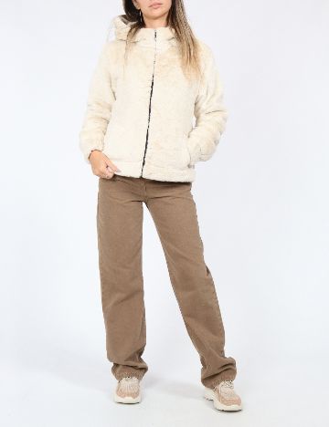 Jacheta Zara, crem