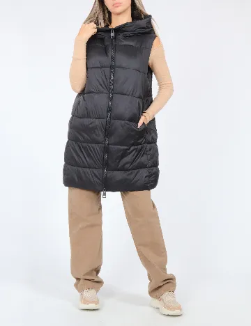 Vesta Zara, negru Negru