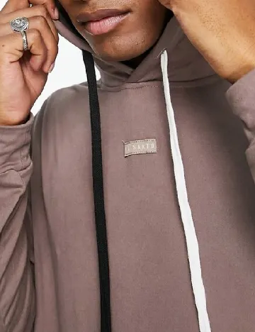 Compleu Il Sarto, mov Mov