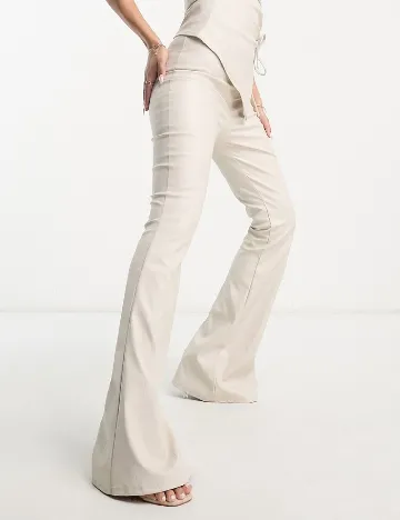 Pantaloni ASOS, crem Crem
