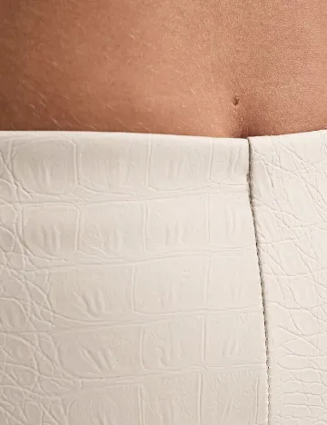 Pantaloni ASOS, crem Crem