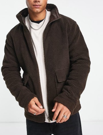 Jacheta Le Breve, maro