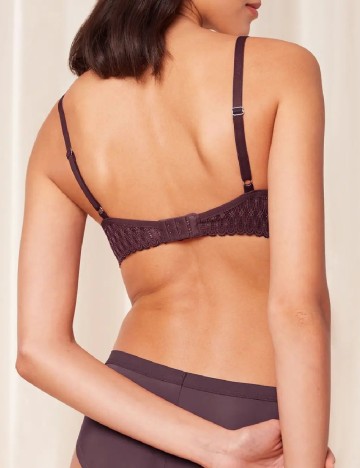 Sutien Triumph, visiniu