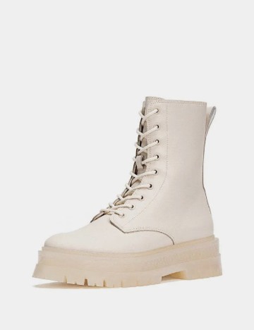 Ghete Stradivarius, crem