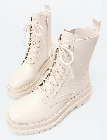 Ghete Stradivarius, crem Crem
