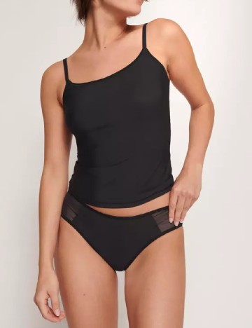 Chilot Triumph, negru