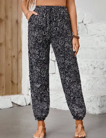 Pantaloni SHEIN, negru Negru