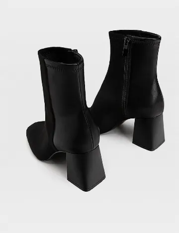 Botine Stradivarius, negru Negru