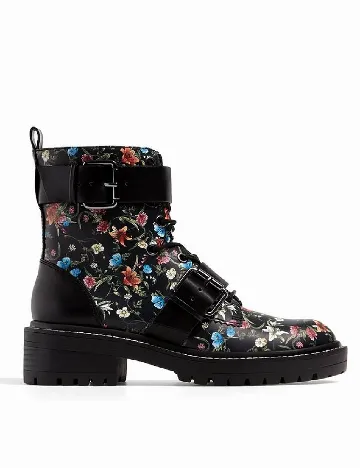 Ghete Stradivarius, floral print Floral print