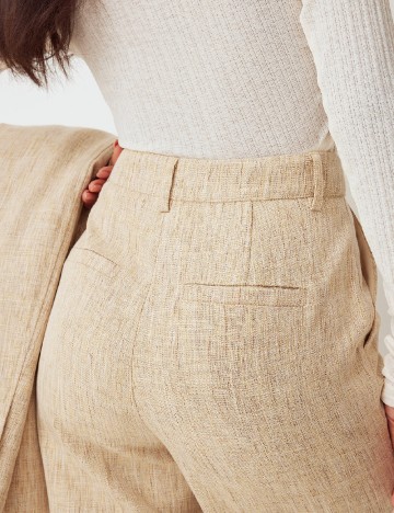 Pantaloni NA-KD, crem
