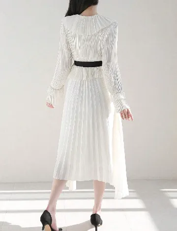 Rochie medie Dazy, alb Alb