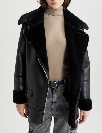 Jacheta DeFacto, negru