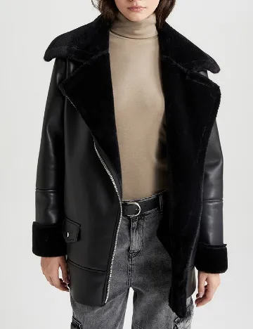 Jacheta DeFacto, negru