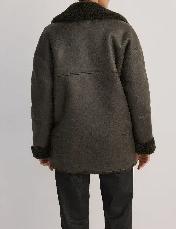 Palton Reserved, verde