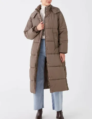 Geaca LC Waikiki, maro Maro