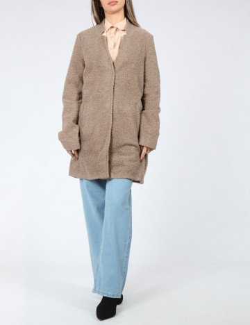 Jacheta Vero Moda, maro