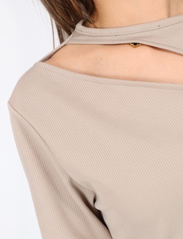 Rochie medie Cervus, crem