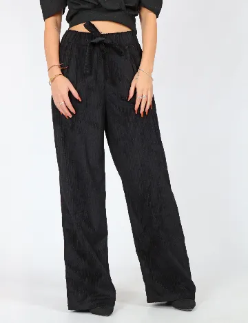 Pantaloni SHEIN, negru