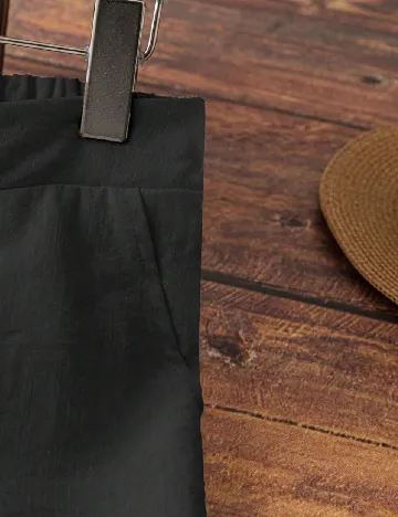 Pantaloni SHEIN, negru