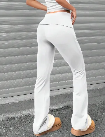 Pantaloni SHEIN, alb