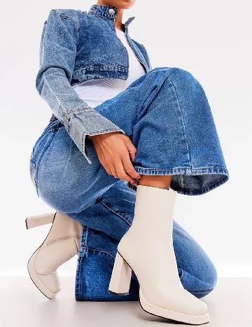 Botine PrettyLittleThing, ecru