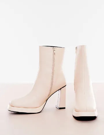 Botine PrettyLittleThing, ecru