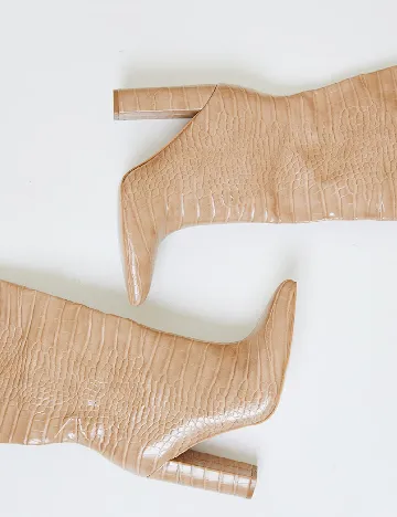 Cizme PrettyLittleThing, crem Crem