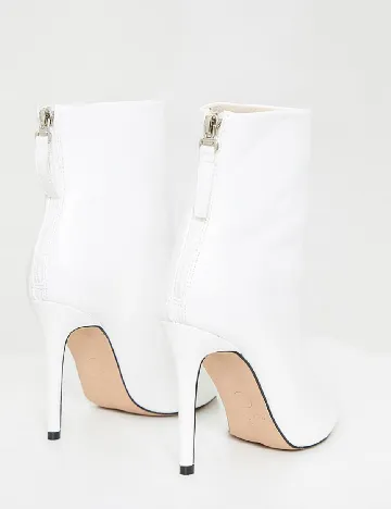 Botine PrettyLittleThing, alb Alb