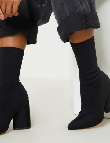 Botine PrettyLittleThing, negru