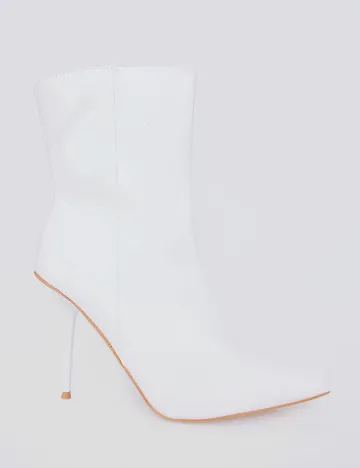 Botine PrettyLittleThing, alb Alb