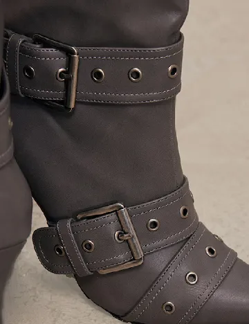 Cizme PrettyLittleThing, gri Gri