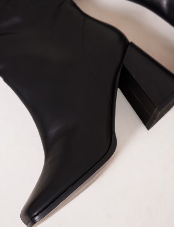 Cizme PrettyLittleThing, negru