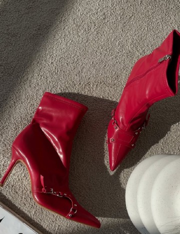 Botine PrettyLittleThing, rosu