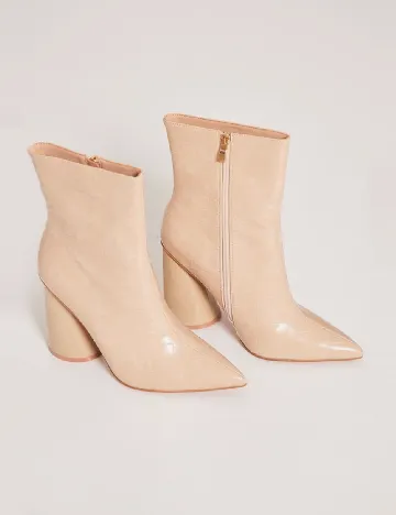 Botine PrettyLittleThing, crem Crem