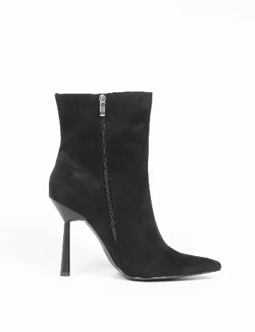 Botine PrettyLittleThing, negru Negru