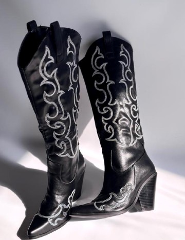 Cizme PrettyLittleThing, negru