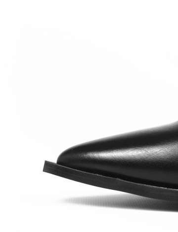 Cizme PrettyLittleThing, negru