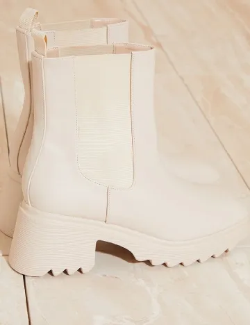 Ghete PrettyLittleThing, crem Crem