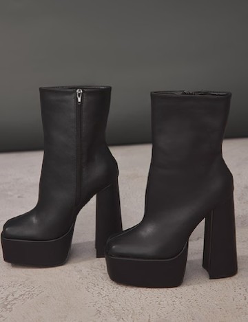 Botine PrettyLittleThing, negru