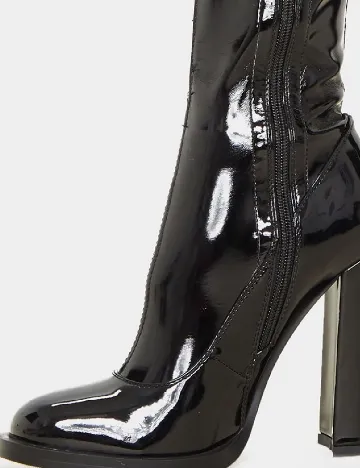 Cizme PrettyLittleThing, negru Negru