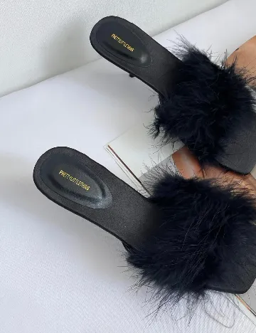 Saboti PrettyLittleThing, negru Negru