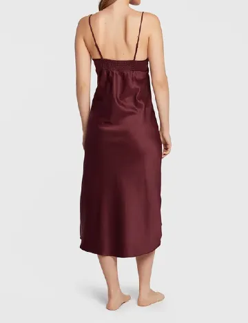 Rochie de noapte Triumph, visiniu