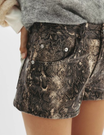 Pantaloni scurti Pull&Bear, animal print