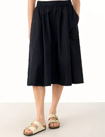 Fusta Part Two, negru