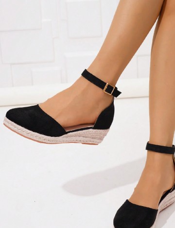 Pantofi SHEIN, negru