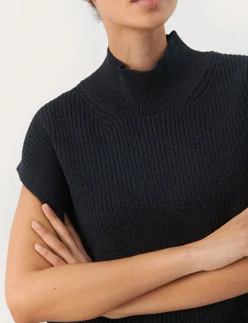 Vesta Part Two, bleumarin Albastru