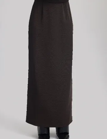 Fusta Gestuz, maro inchis