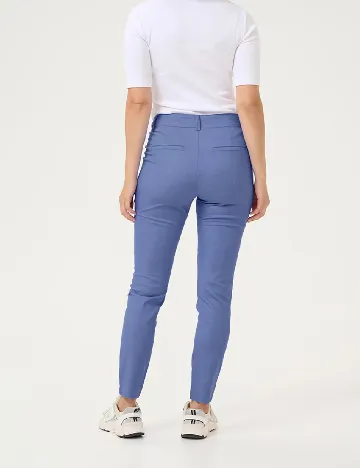 Pantaloni Kaffe, albastru Albastru