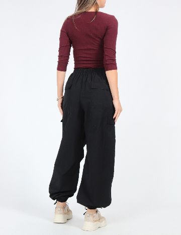 Pantaloni Bershka, negru